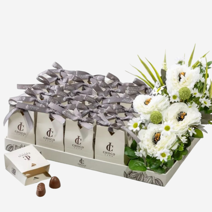 Gift box with roses