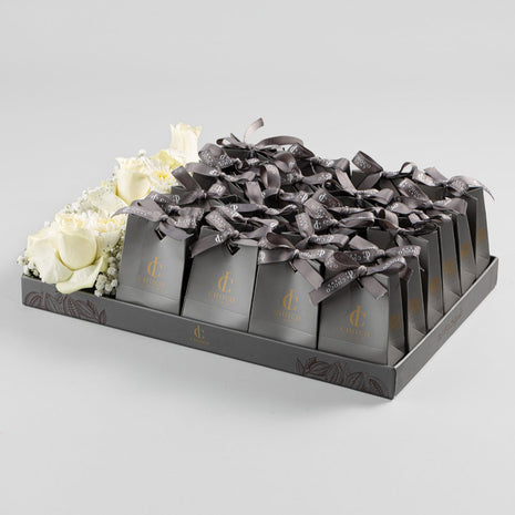 Favor Box No. 3 with Fresh Flowers